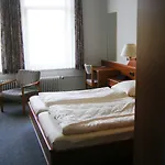 Seeufer Hotel