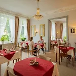 Seeufer Hotel 3*