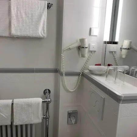 Hotel Seeufer 3*