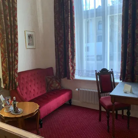 Hotel Seeufer 3*