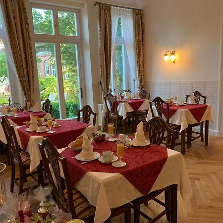 Hotel Seeufer 3*