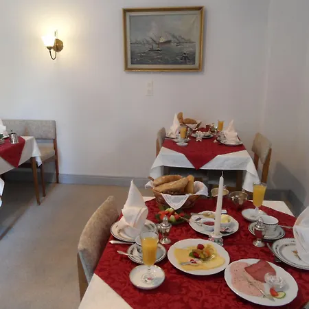 Hotel Seeufer 3*