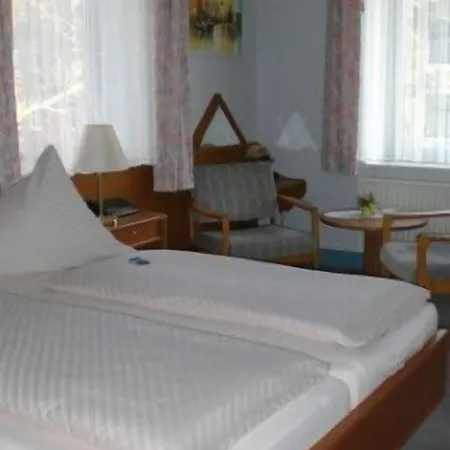 Hotel Seeufer 3*