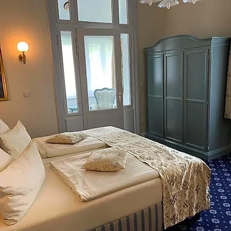 Hotel Seeufer Plön