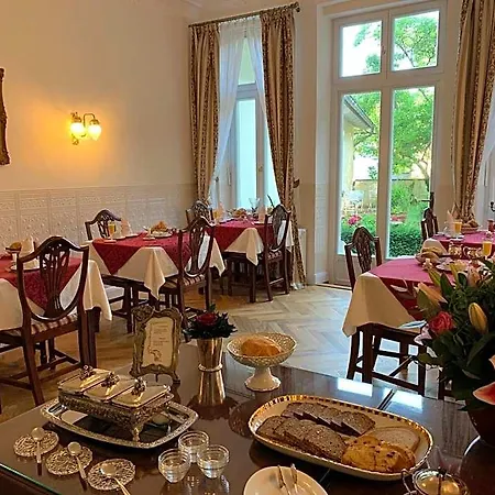 Hotel Seeufer 3*